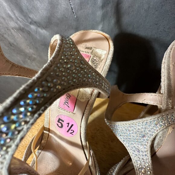 Betsey Johnson size 5.5 high Heels Aura shoes Crystal Rhinestone - Picture 8 of 10
